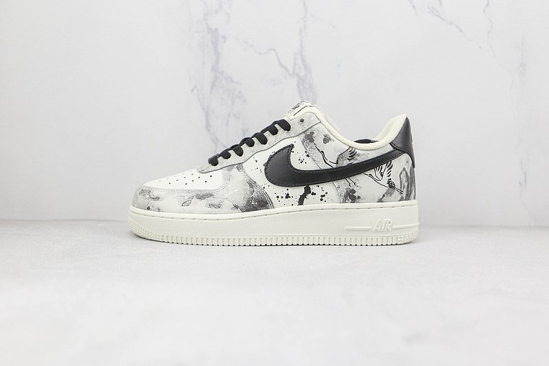 Nike Air Force 1 07 Low "Beige/Black" фото № 2