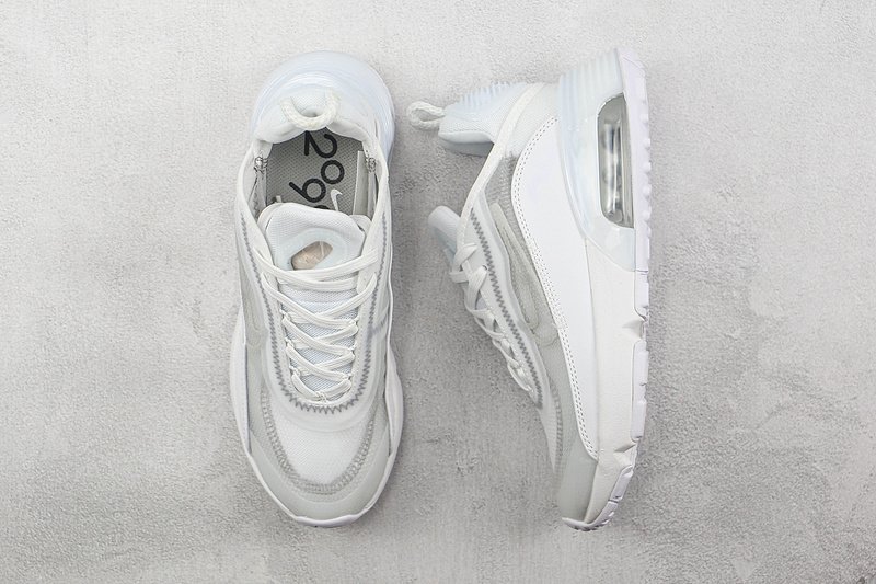 Nike Air Max 2090 "Triple White" фото № 6