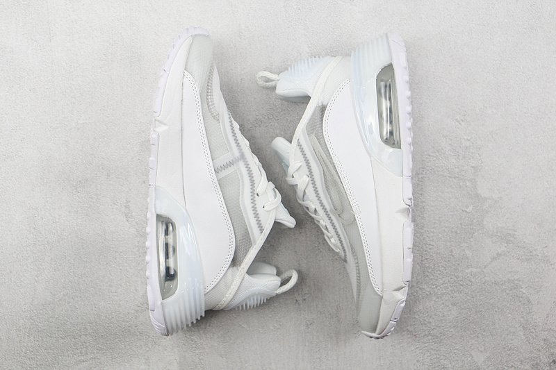 Nike Air Max 2090 "Triple White" фото № 7