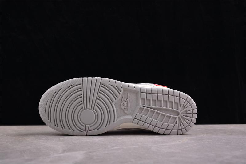 Supreme x Nike Dunk Low "Beige/Gray" фото № 7