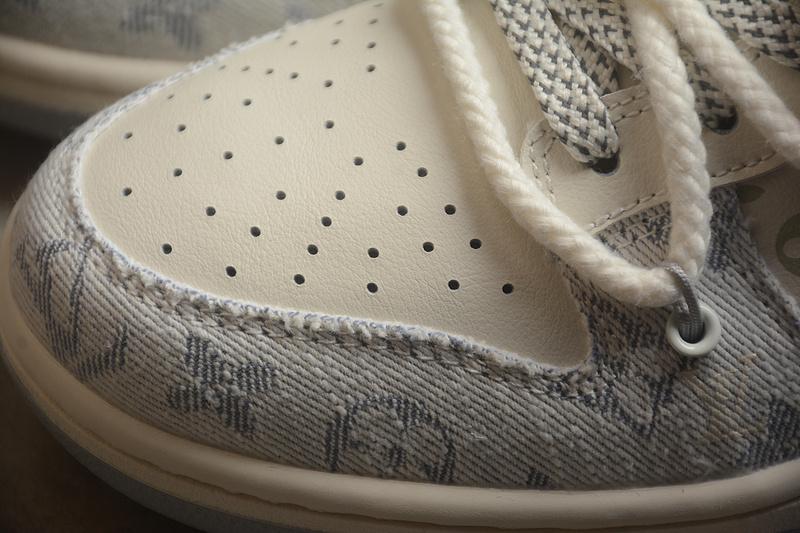 Louis Vuitton x Nike Dunk Low "Gray/Beige" фото № 4