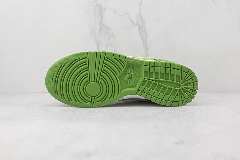 Nike Dunk Low "Green Apple" фото № 9