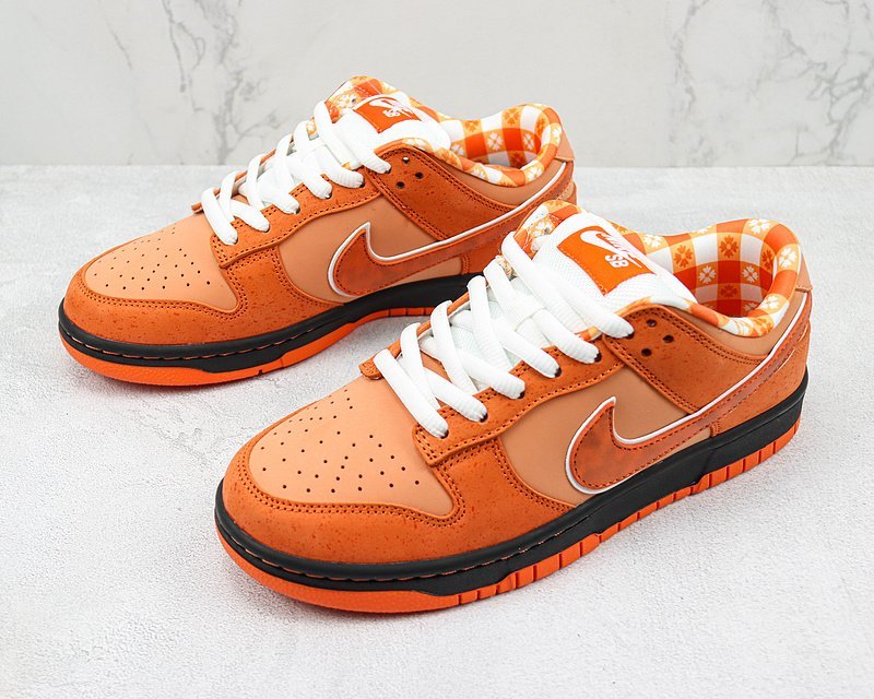 Concepts x Nike SB Dunk Low "Orange Lobster" фото № 5