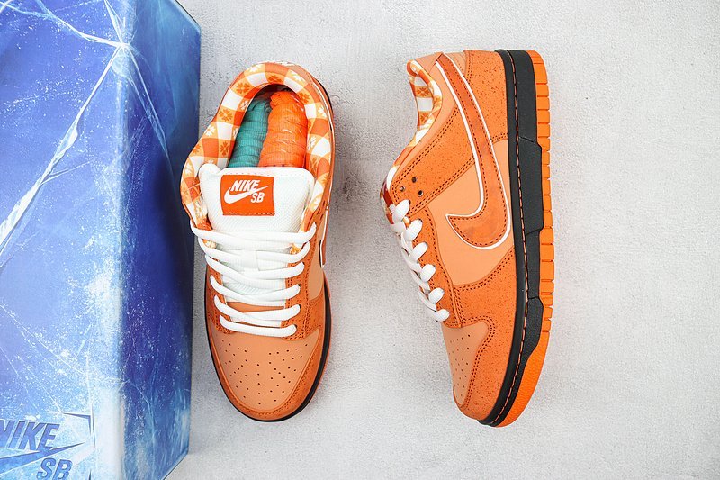 Concepts x Nike SB Dunk Low "Orange Lobster" фото № 6