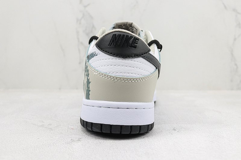 Nike Dunk Low "Brush Graffiti Cross" фото № 8