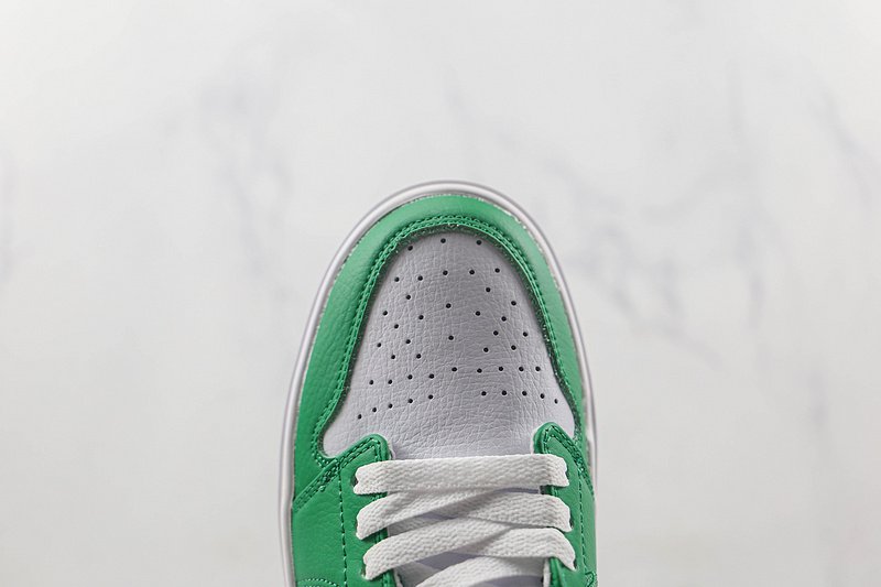 Nike Dunk Low "Stadium Green" фото № 3