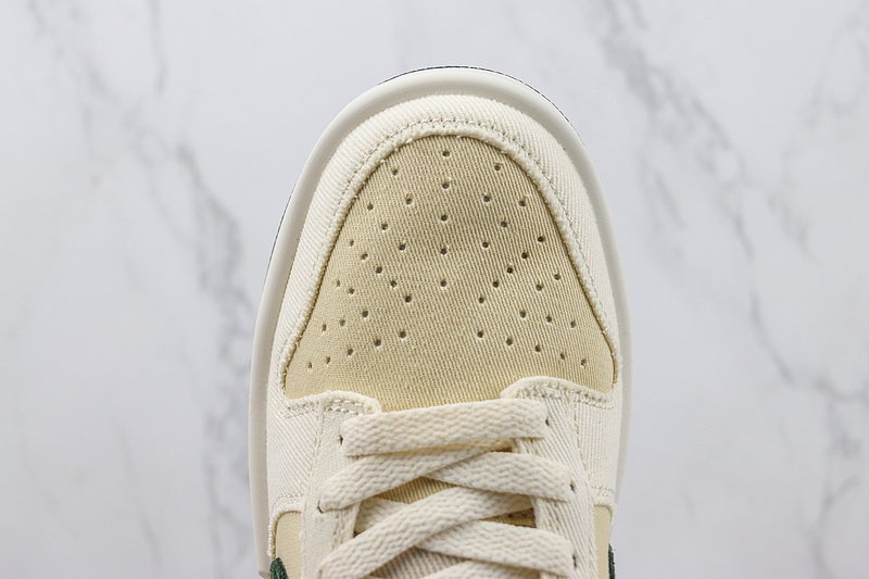 Otomo Katsuhiro x Nike SB Dunk Low "Canvas Otomo Keyang" фото № 3