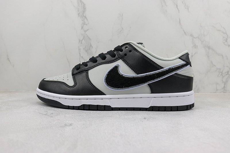 Nike Dunk Low "Chenille Swoosh Black/Grey" фото № 2