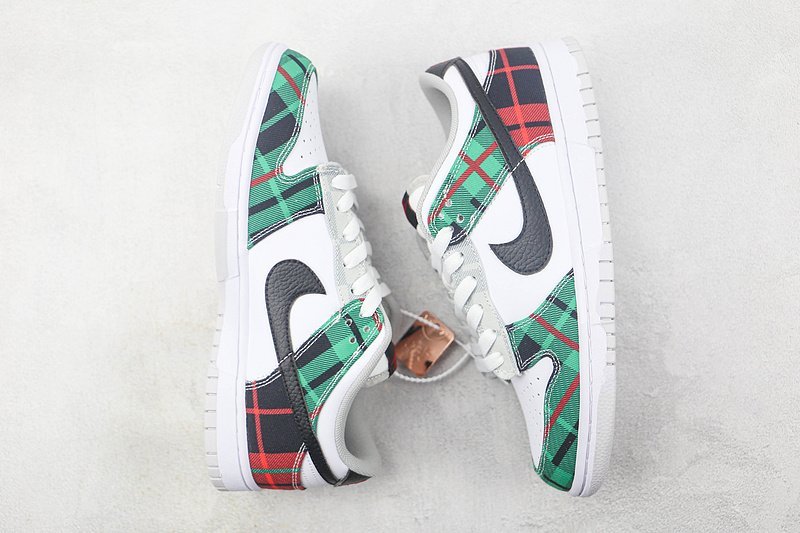 Nike Dunk Low "Plaid" фото № 6