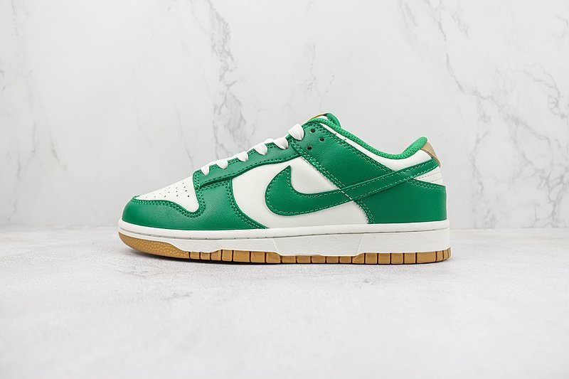 Nike Dunk Low "Malachite/Gold" фото № 2