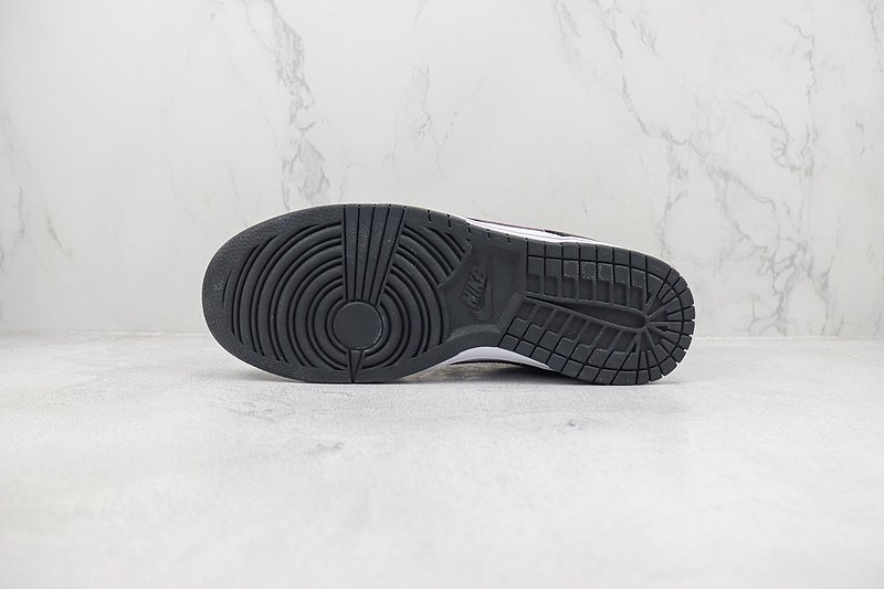 Nike Dunk Low "Black/Violet" фото № 8