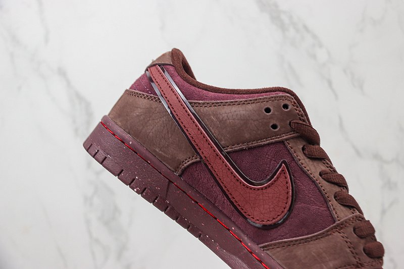 Nike Dunk Low Premium "Valentine’s Day/Burgundy Crush" фото № 3