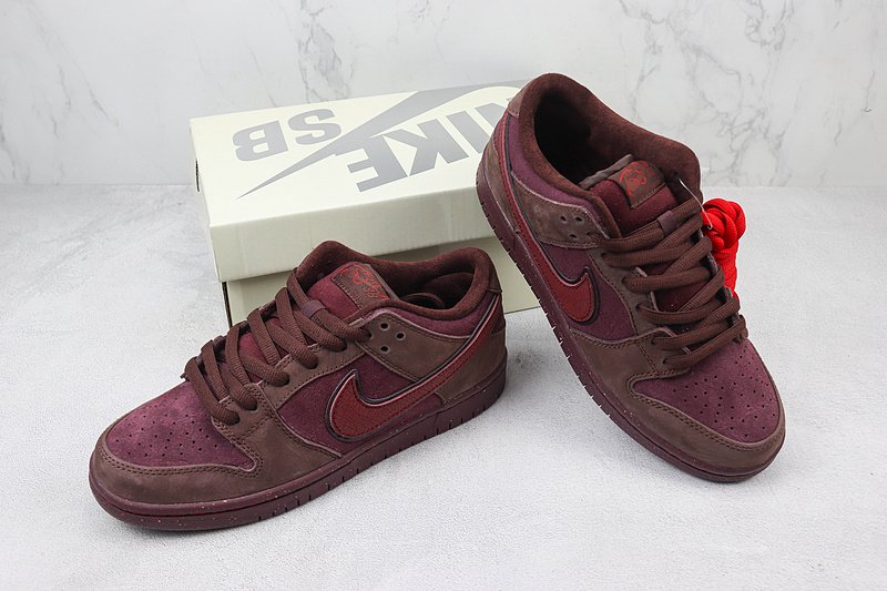 Nike Dunk Low Premium "Valentine’s Day/Burgundy Crush" фото № 7