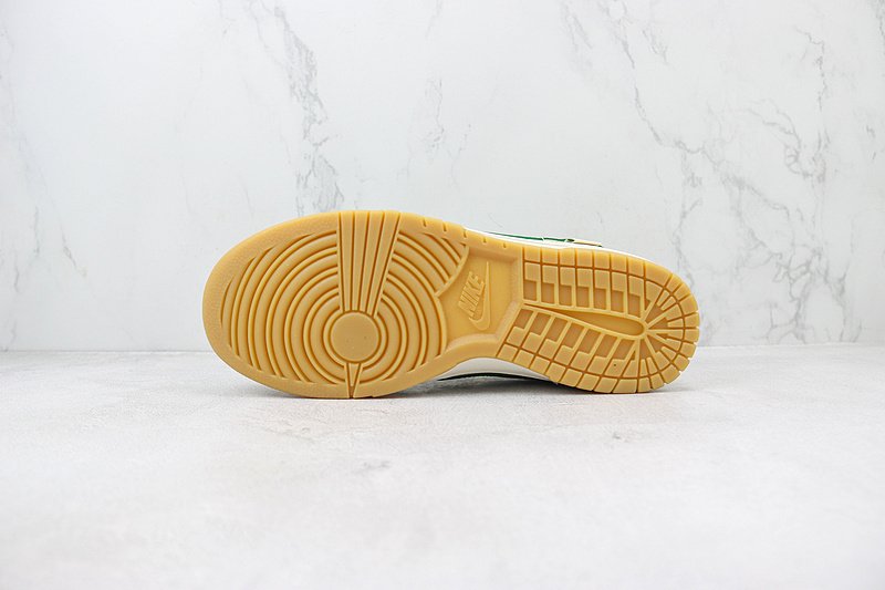 Nike Dunk Low "Off White/Green Gum" фото № 8