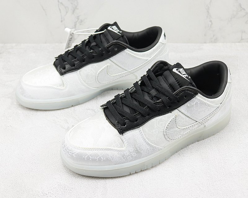 CLOT x Fragment x Nike Dunk Low "White/Black" фото № 5