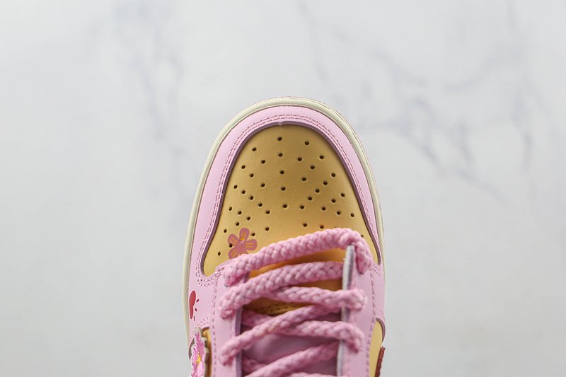 Nike Dunk Low GS "Pink/Yellow/Red" фото № 3