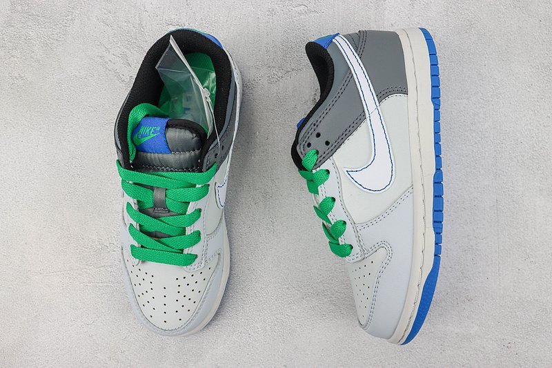 Nike SB Dunk Low "Two-Toned Grey/White/Blue/Green" фото № 7