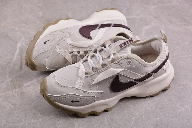 Nike TC 7900 "Light Bone Burgundy Crush" фото № 6