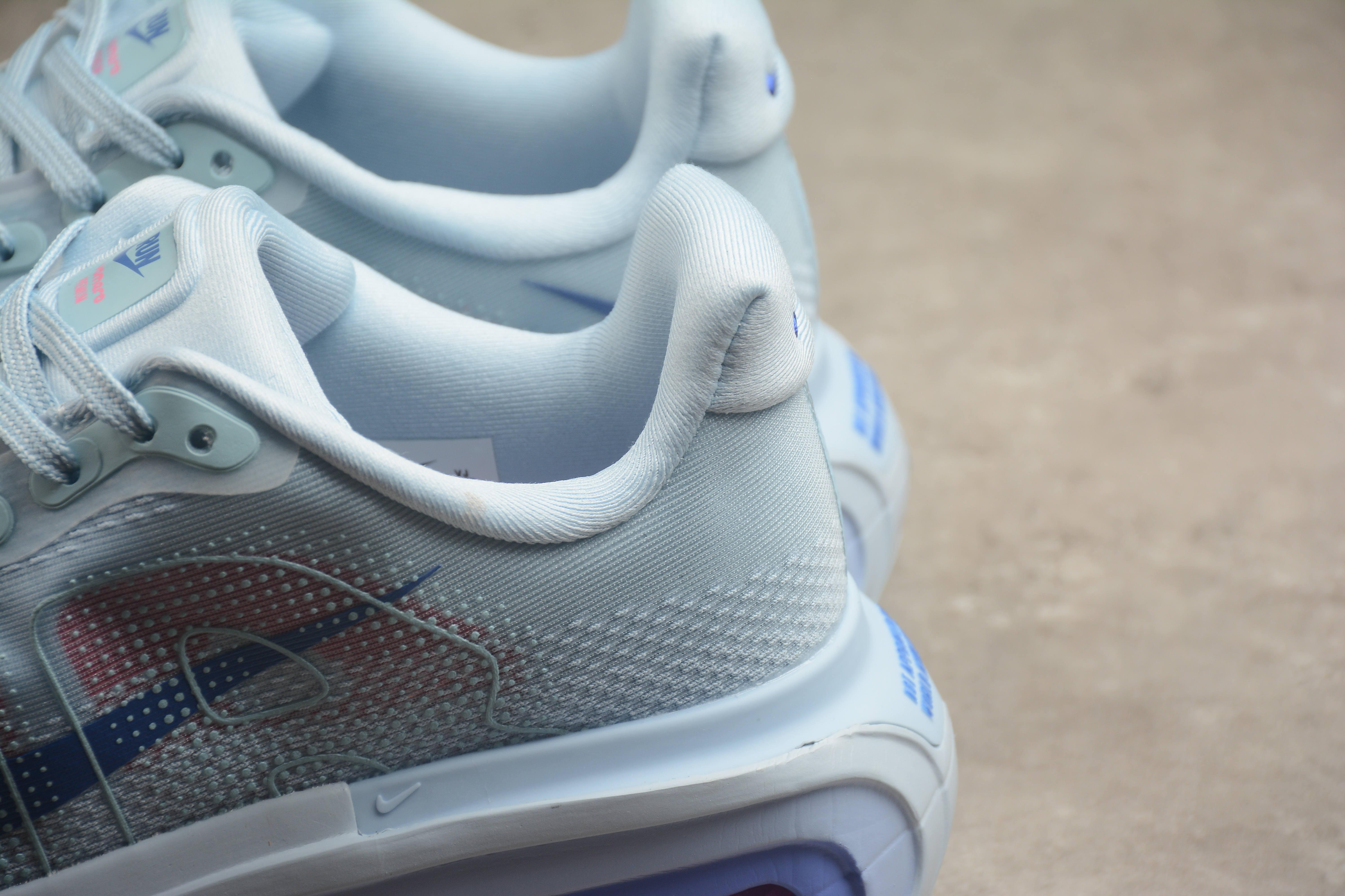 Nike Vomero Premium "Ice Blue/Indigo Force" фото № 6