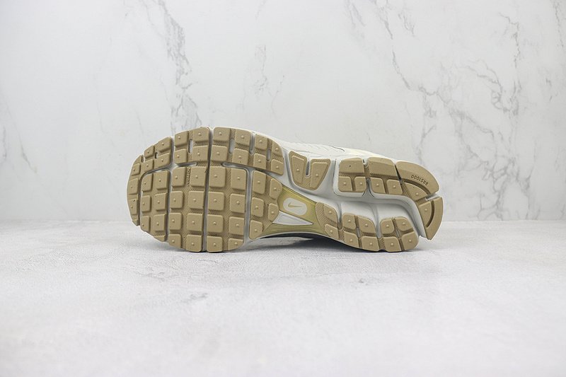 Nike Zoom Vomero 5 "Light Bone Yellow" фото № 9