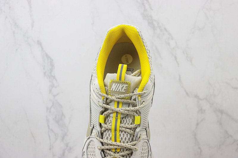 Nike Zoom Vomero 5 "Light Bone Yellow" фото № 5
