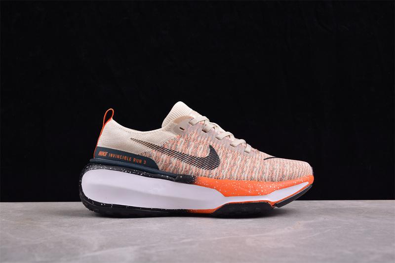 Nike ZoomX Invincible Run Flyknit 3 "Oatmeal Safety Orange" фото № 2