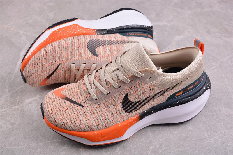 Nike ZoomX Invincible Run Flyknit 3 "Oatmeal Safety Orange" фото № 6