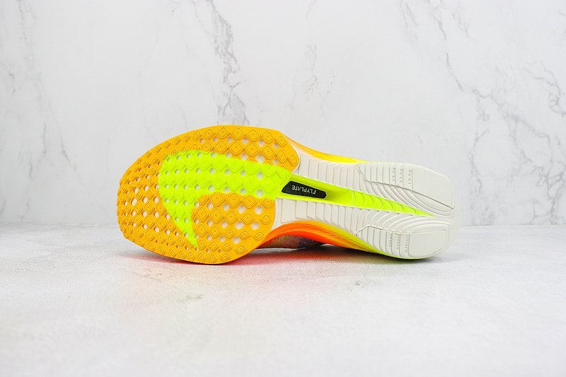Nike ZoomX Vaporfly 3 "Total Orange/Cobalt Bliss" фото № 8
