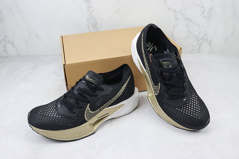 Nike ZoomX Vaporfly Next 3 "Black/Golden/White" фото № 7