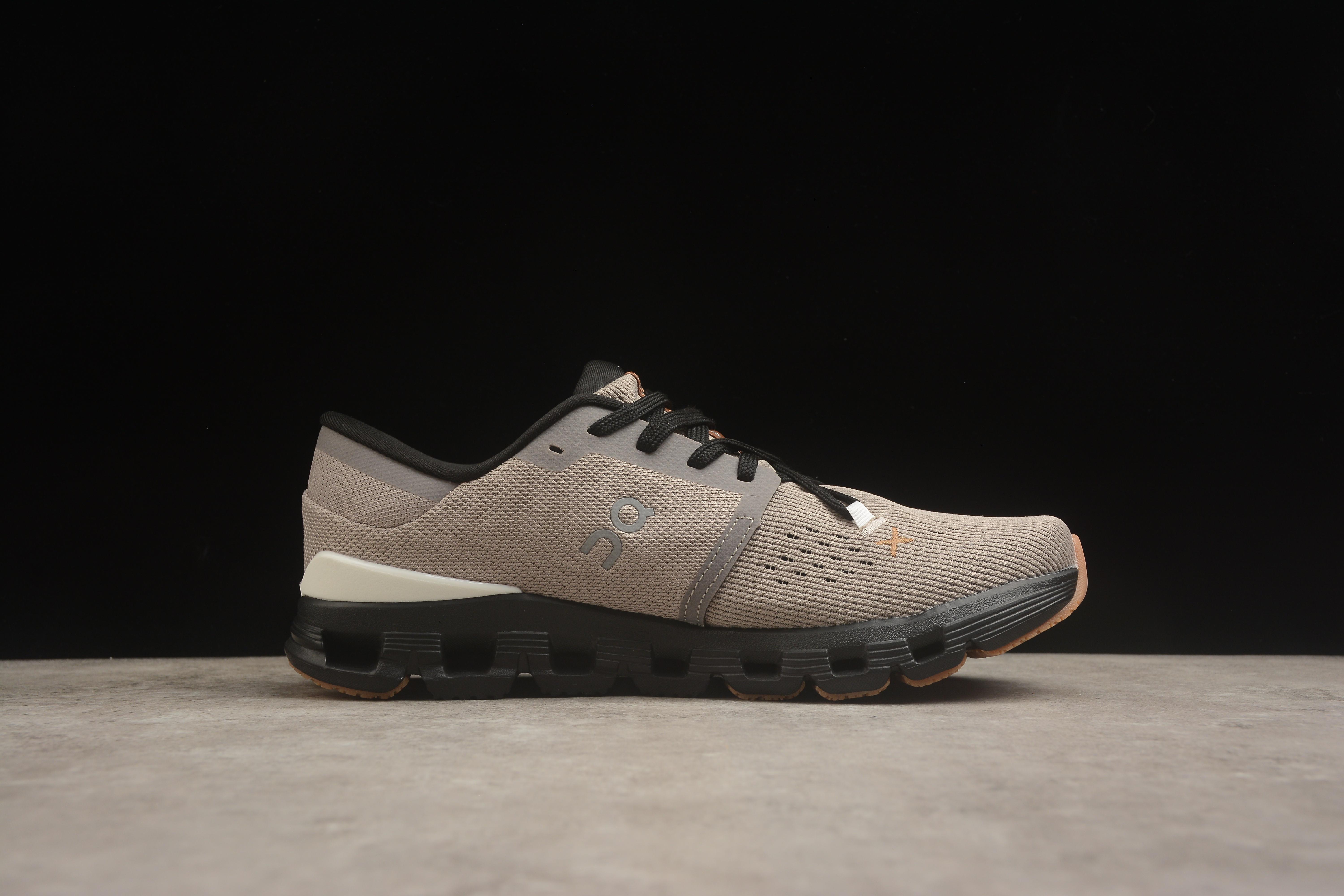 On Cloud X 4 "Fog Black" фото № 2