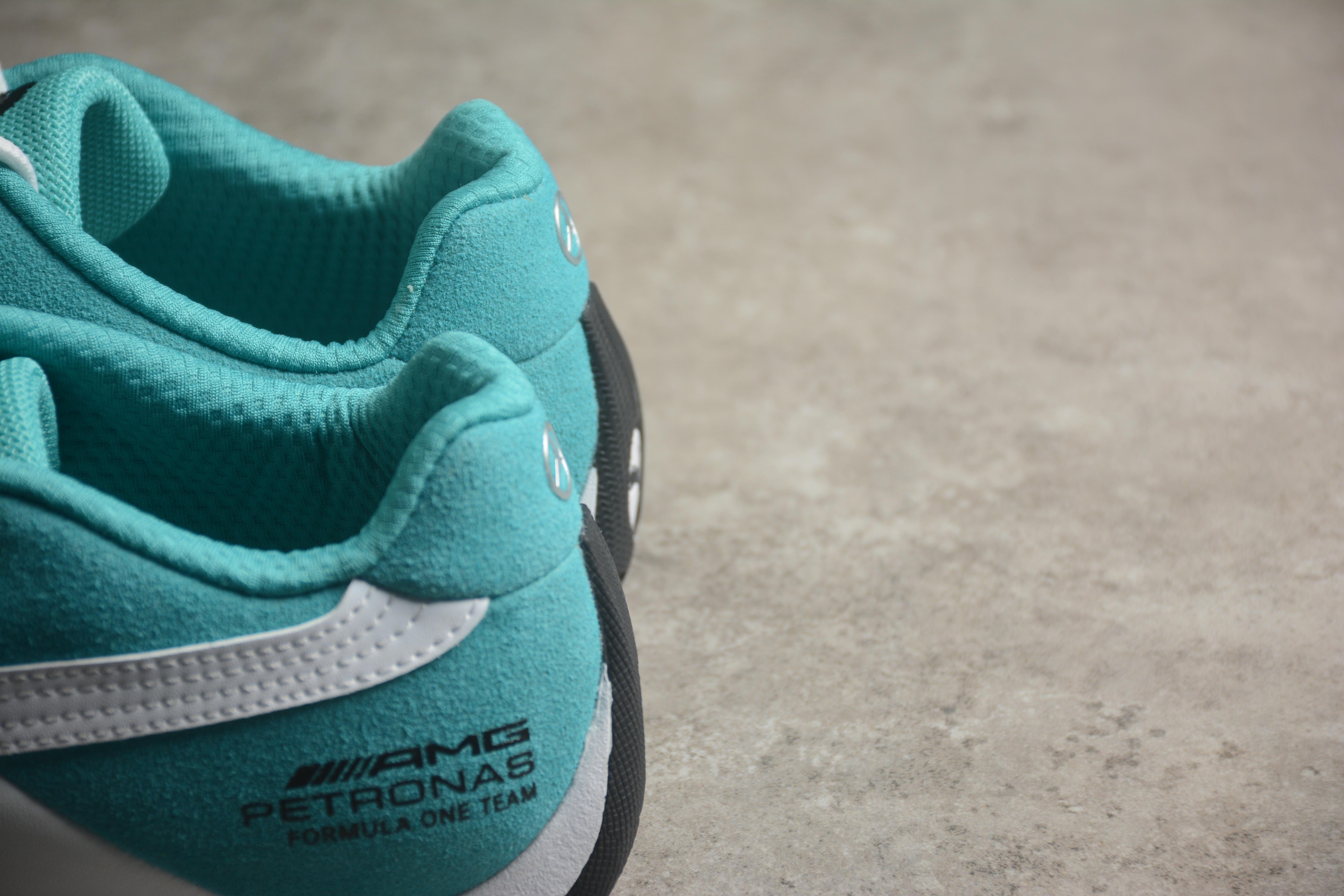 Mercedes-AMG Petronas F1 x Puma Future Cat OG "White Spectra Green" фото № 9