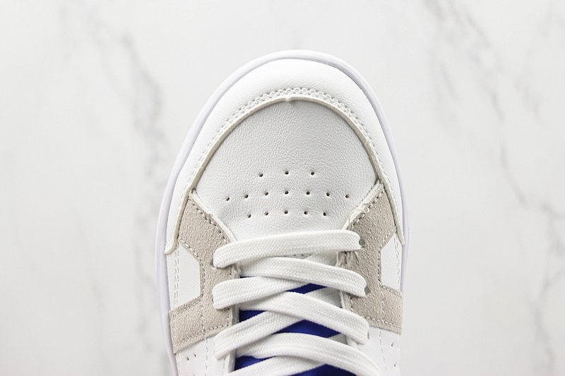 On х The Roger Clubhouse "White Indigo" фото № 3