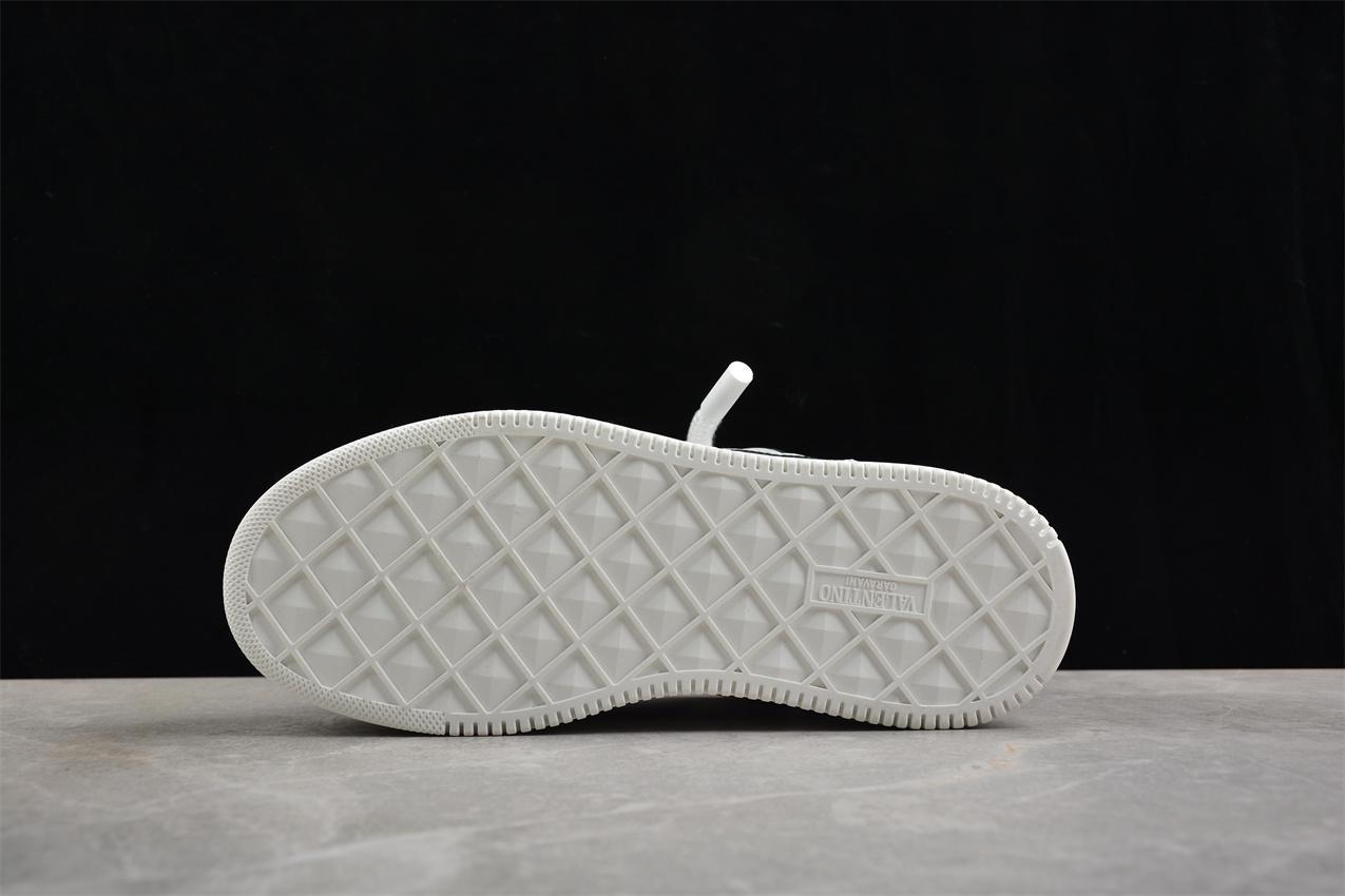 Valentino Rockstud Untitled "White/Black" фото № 4