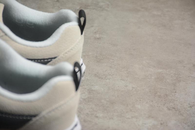Vans Knu Skool "Beige Black" фото № 7