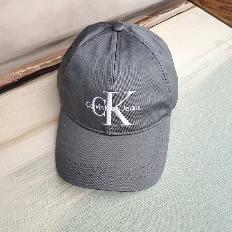 Кепка Calvin Klein With A Text Logo "Gray" фото № 4