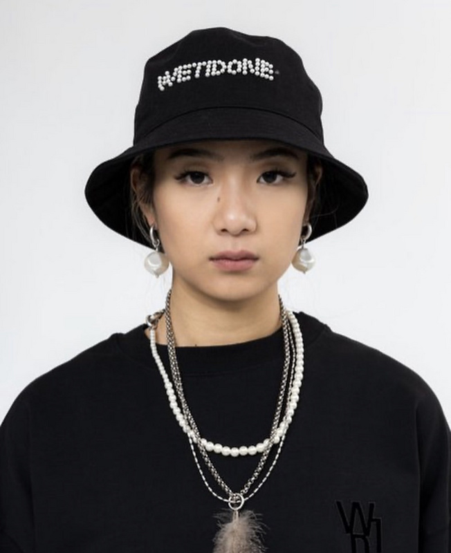 Панамка We11done Embroidered Beads "Black" фото № 8