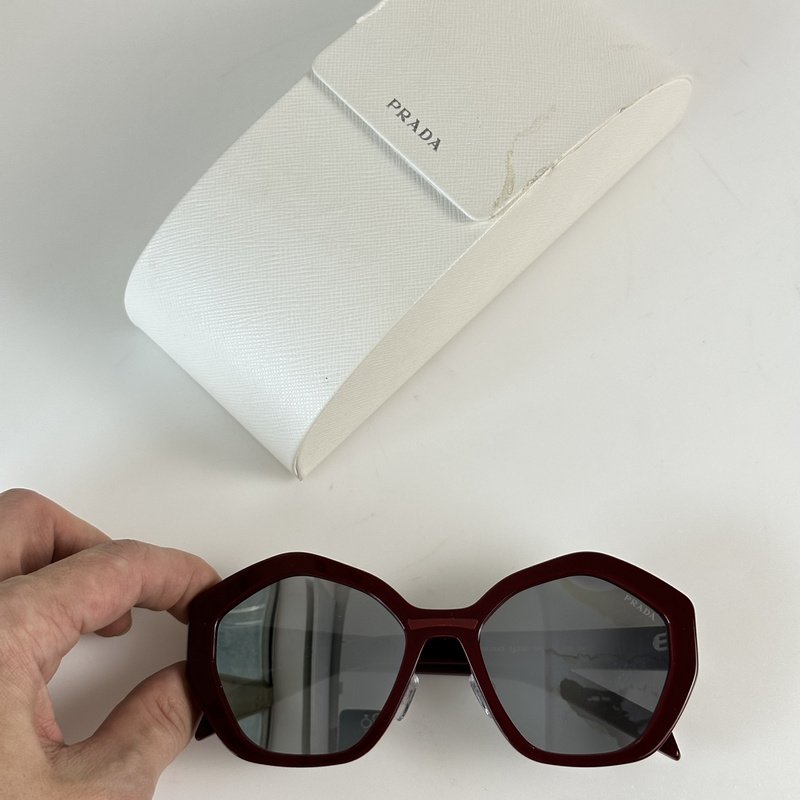 Солнцезащитные очки Prada Hexagon Form With Logo "Brown" фото № 2