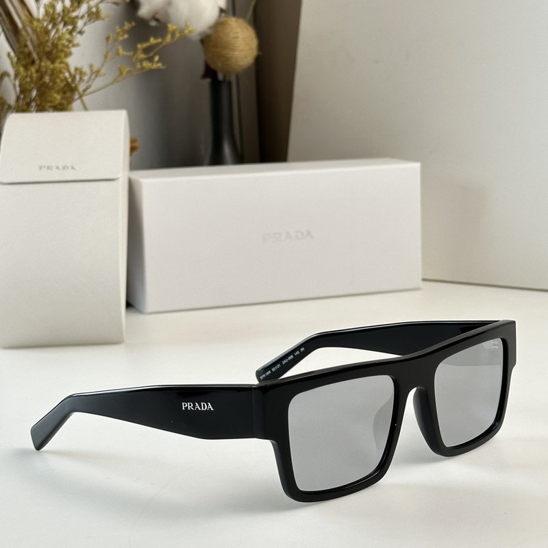 Солнцезащитные очки Prada Inscription On Temples And Rectangle Shaped "Black/Gray" фото № 2