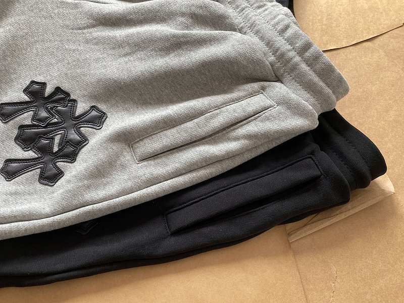 Штаны Chrome Hearts Embroidered Crosses Front "Gray" фото № 4