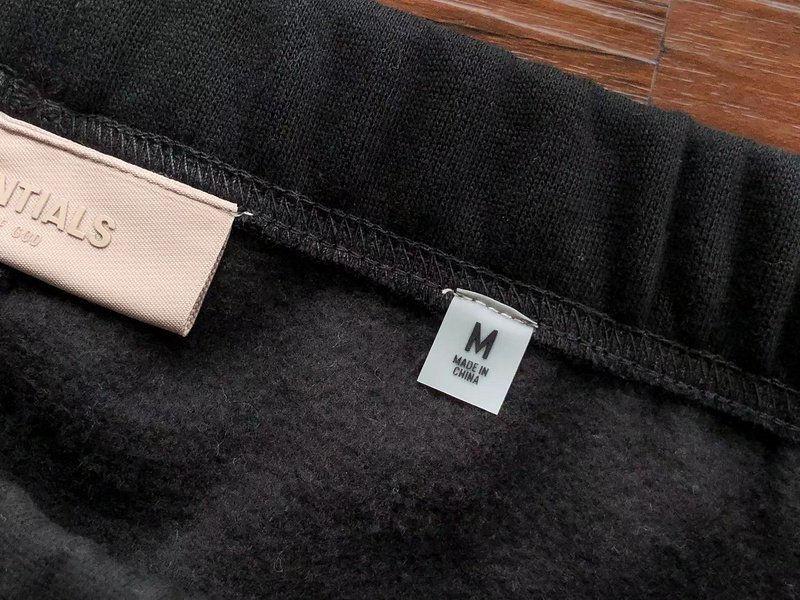 Спортивные штаны Fear of God Front Rectangle Patch With Logo "Black" фото № 7