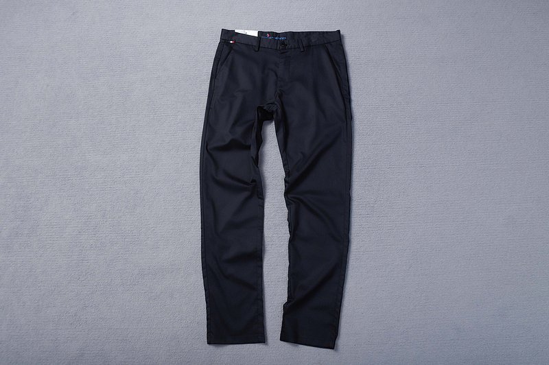 Штаны Moncler Sharing To The World "Black" фото № 2