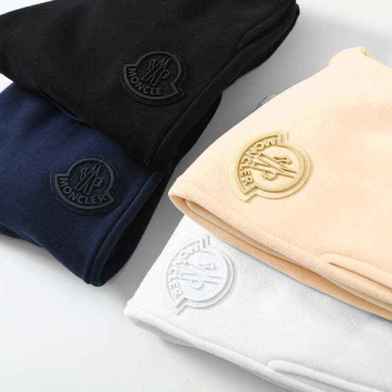 Штаны Moncler On Fleece With Logo "Cream" фото № 2