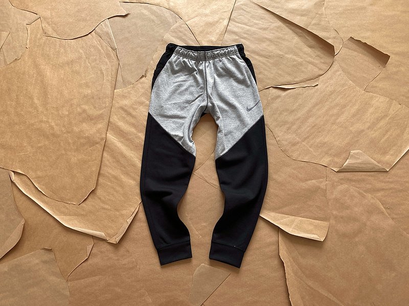 Штаны Nike Colored Inserts On The Leg "Light Gray, Black" фото № 2