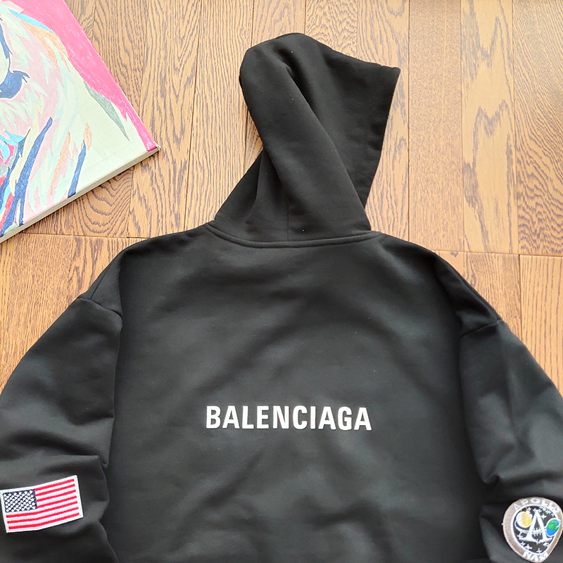 Худи Balenciaga Emblems Of Organizations "Black" фото № 5