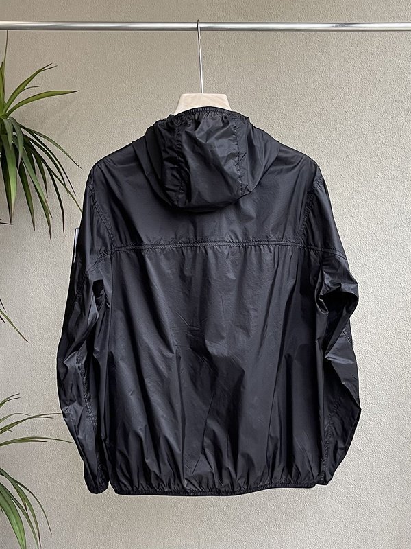 Ветровка Stone Island Lightweight With A Handbag "Black" фото № 5