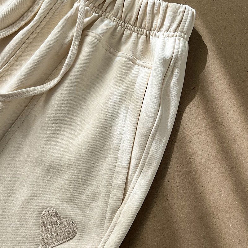 Шорты Amiri Logo On The Pocket "Cream" фото № 5