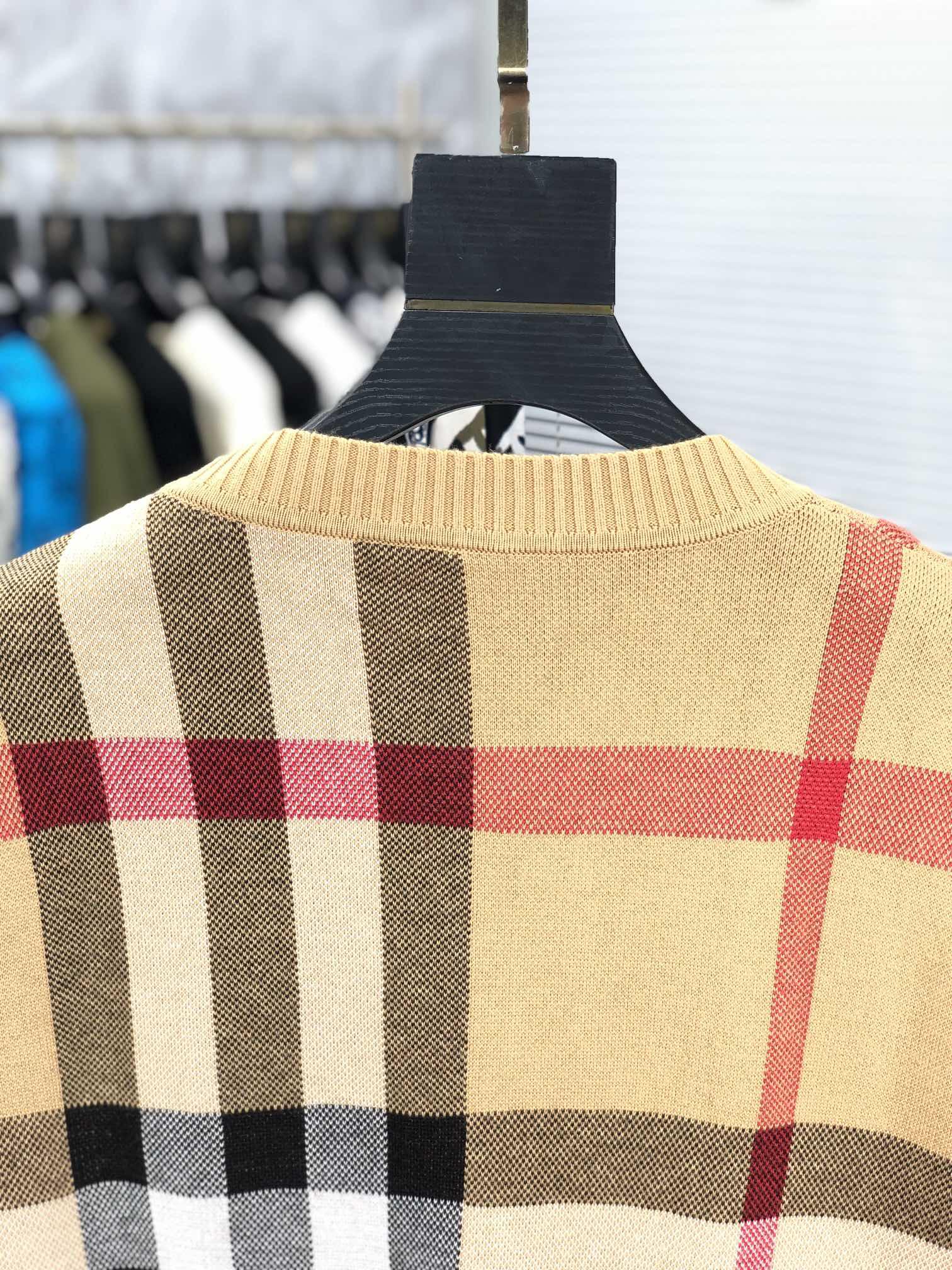 Кардиган Burberry Checked Allsides Print Colorful Lines "Brown" фото № 8