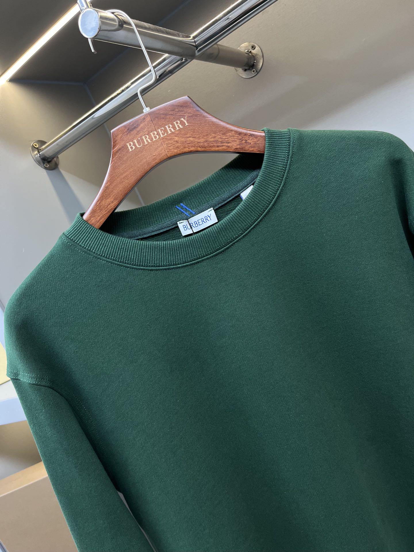 Свтишот Burberry Frontside Print On Stripe Warrior On The Horse "Green" фото № 2