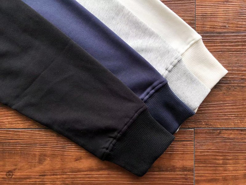 Свитшот Lacoste Front Lettering With Crocodile "White" фото № 5