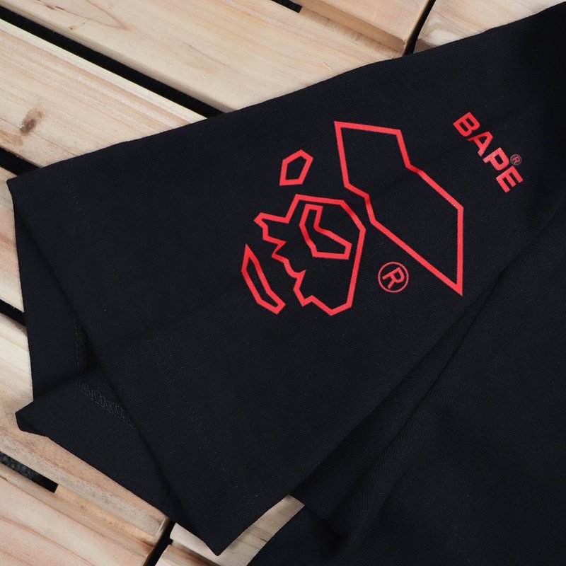 Футболка A Bathing Ape With Drawings On The Sleeves "Black" фото № 3